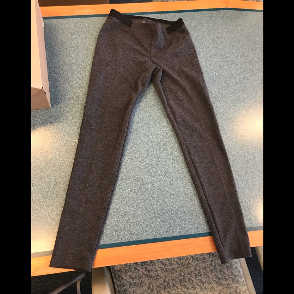 Vera Wang leggings. Size small. 29” at inseam.